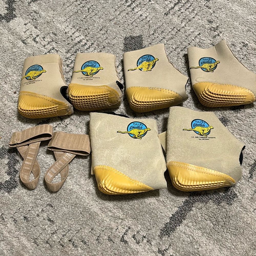 Tuli’s heel cups and X Braces